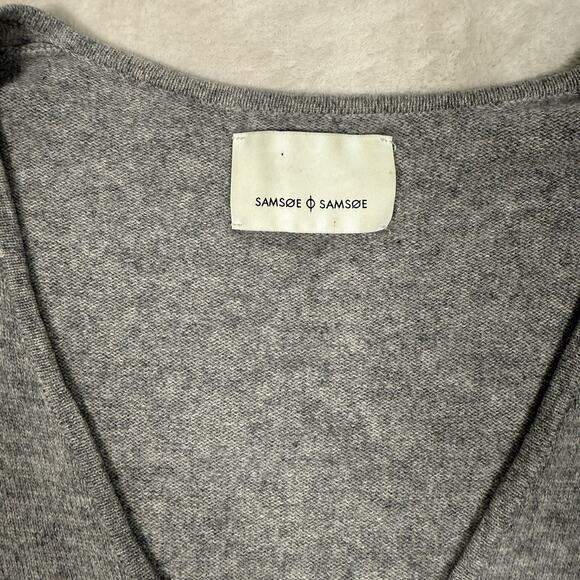 SAMSOE & SAMSOE Boston V Neck 100% Cashmere Gray Pullover Sweater Womens Size XS - Picture 2 of 7